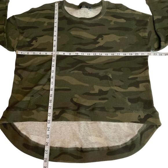 RDI Top Camouflage Crew Neck Green Black Kangaroo Front Pocket Women Small - Picture 5 of 9